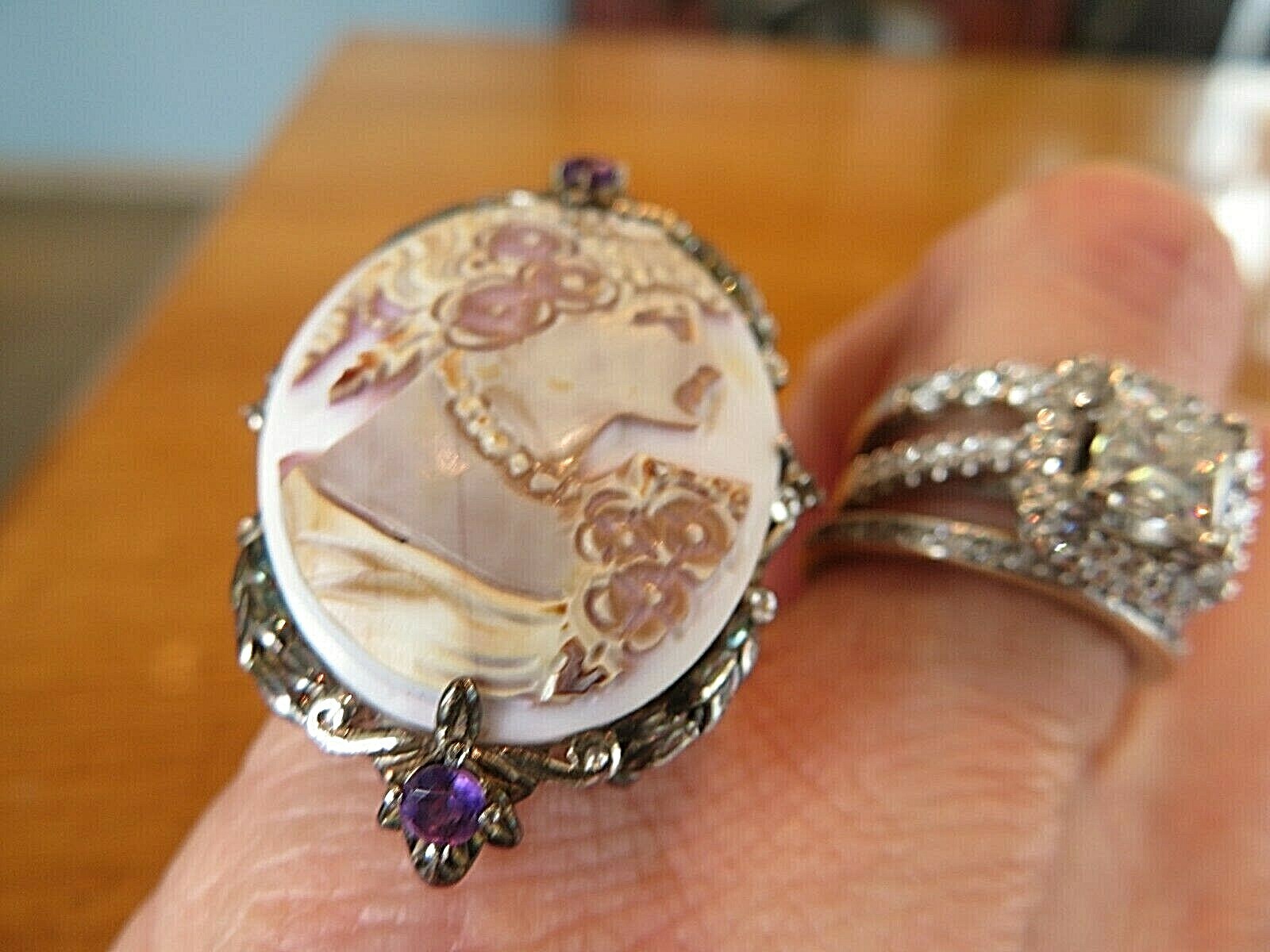 VINTAGE STERLING SILVER CARVED CAMEO AMETHYST RING SIZE 7 39X28MM