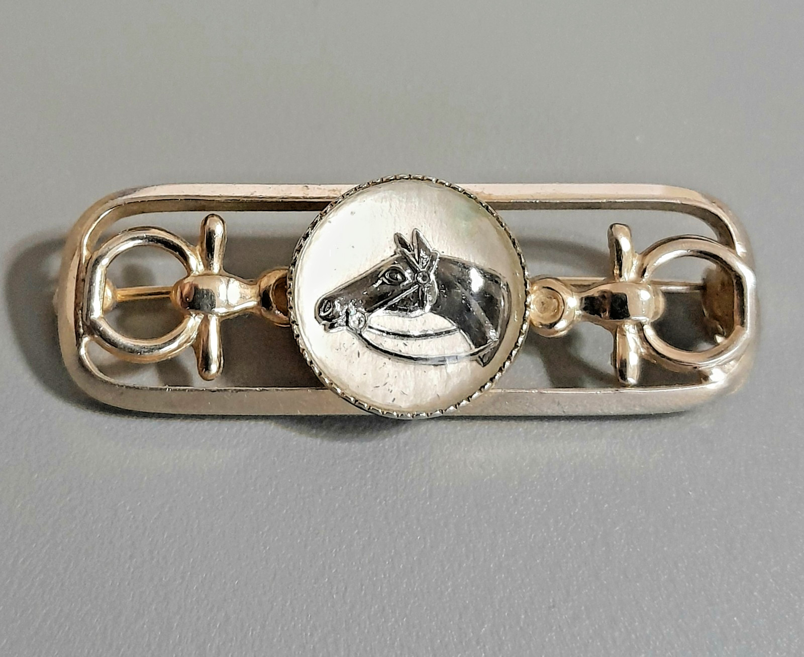Vintage Equestrian Brooch Horse Head – Gold Tone – Snaffle Bit 1.75″