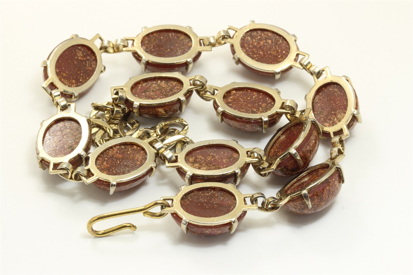 Vintage Gold Tone Foil Glass Cabochon Link Chain Necklace