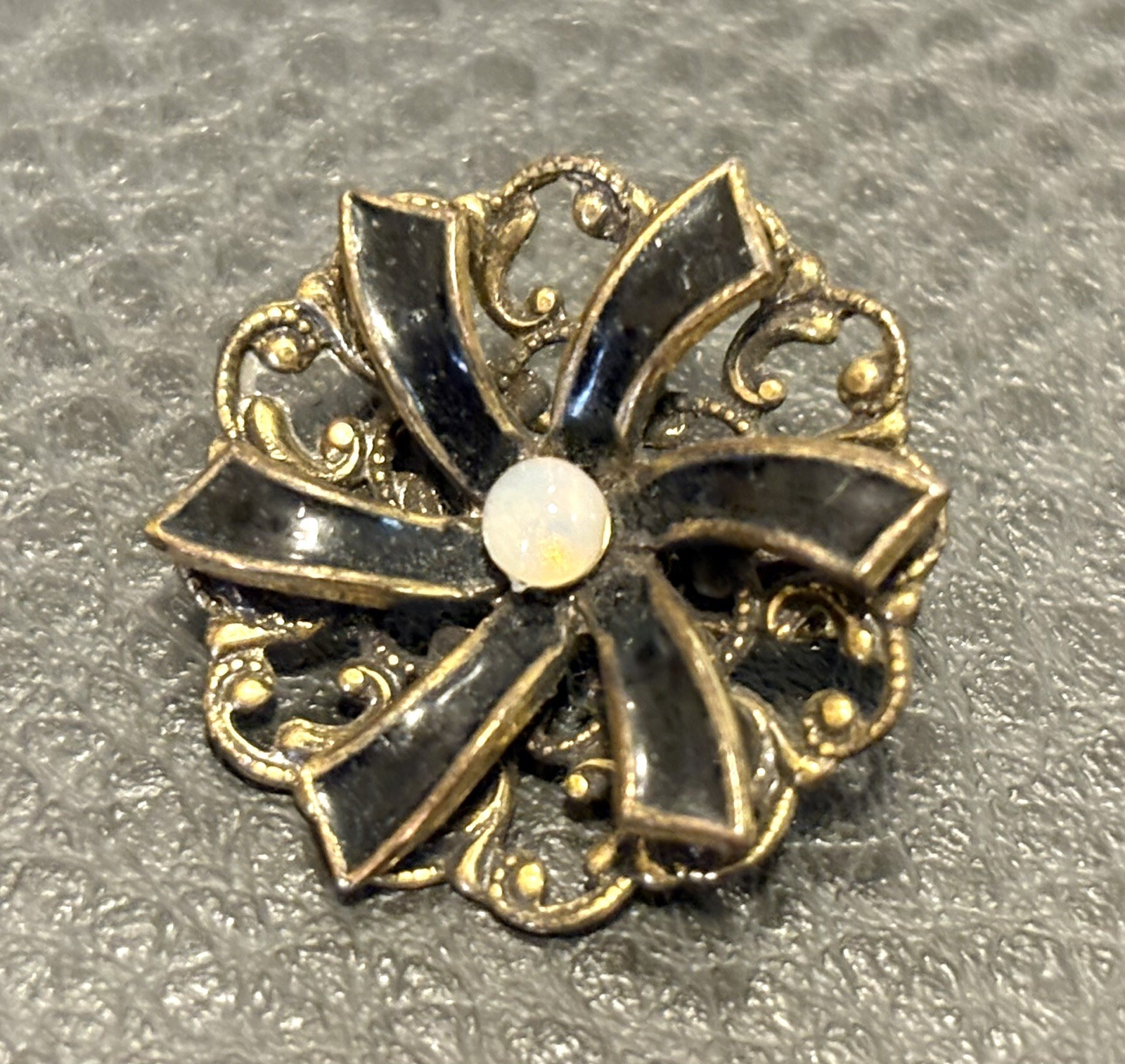 Vintage Victorian Black Enamel Gold Tone Faux Jelly Opal Flower Brooch Pin