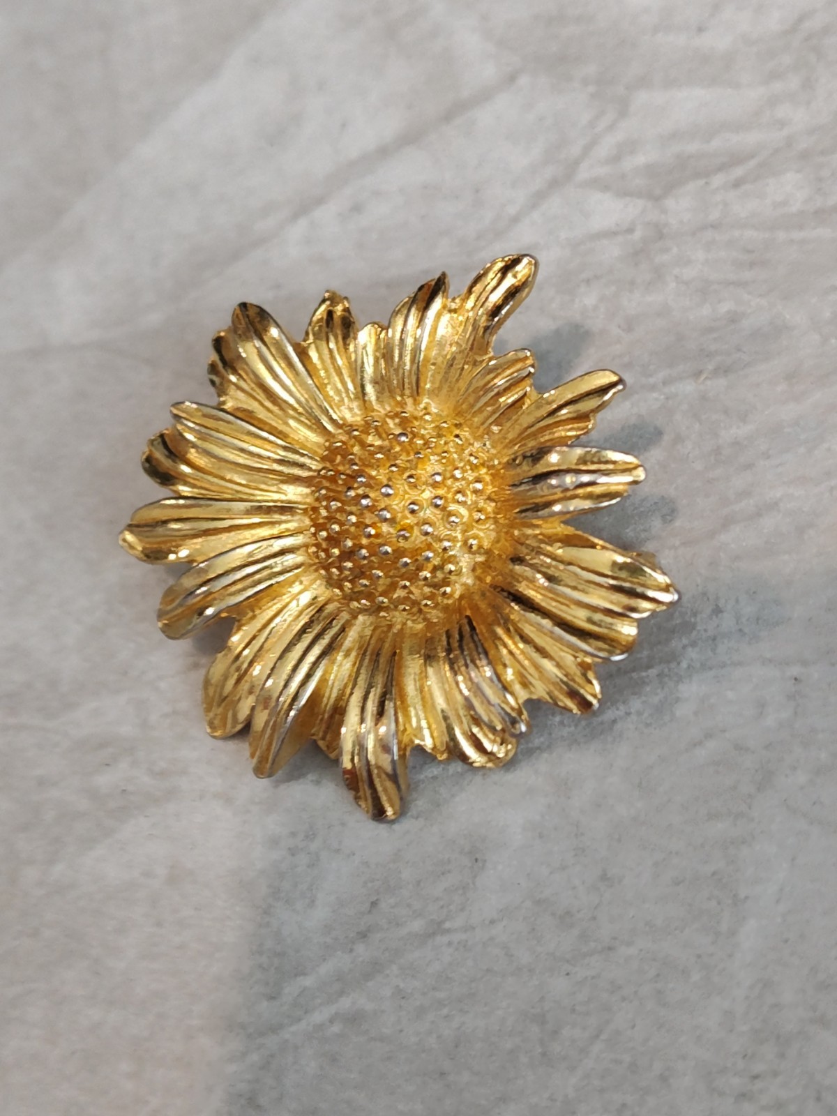 Rare JOY Signed Vintage Brooch Sunflower Gold Tone Lester Joy Super Rare