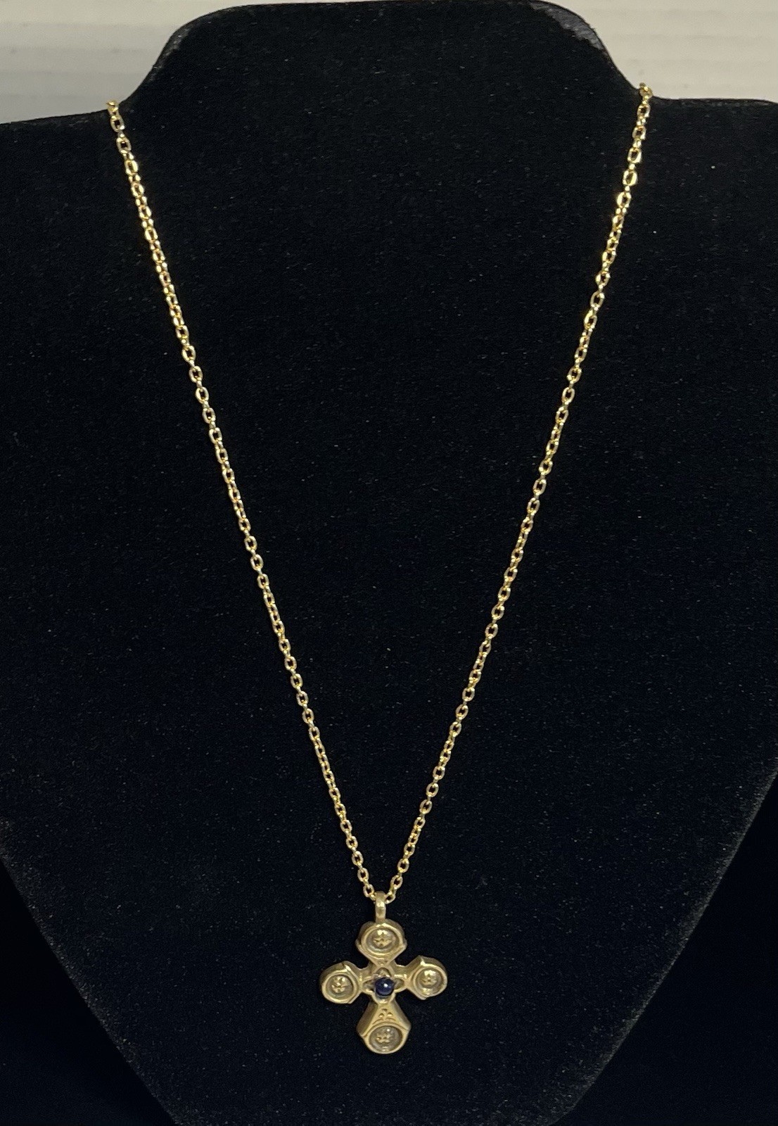 Vintage CROSS Alva Studios Museum Religious Pendant Gold Tone 24″ Necklace