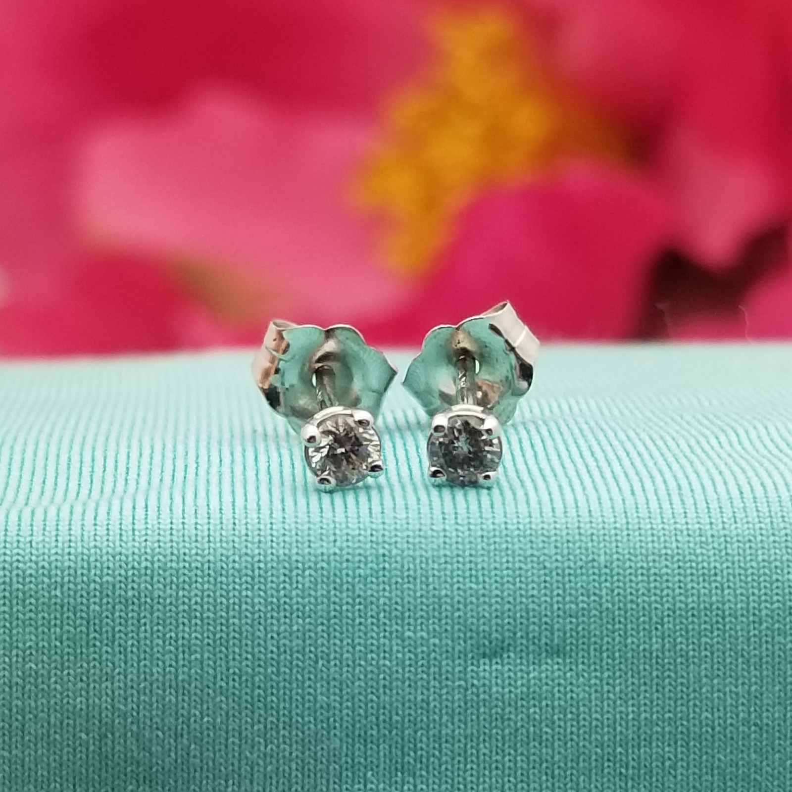 14K White Gold Diamond Stud Earrings, .15CTW, Vintage, Every Day Studs