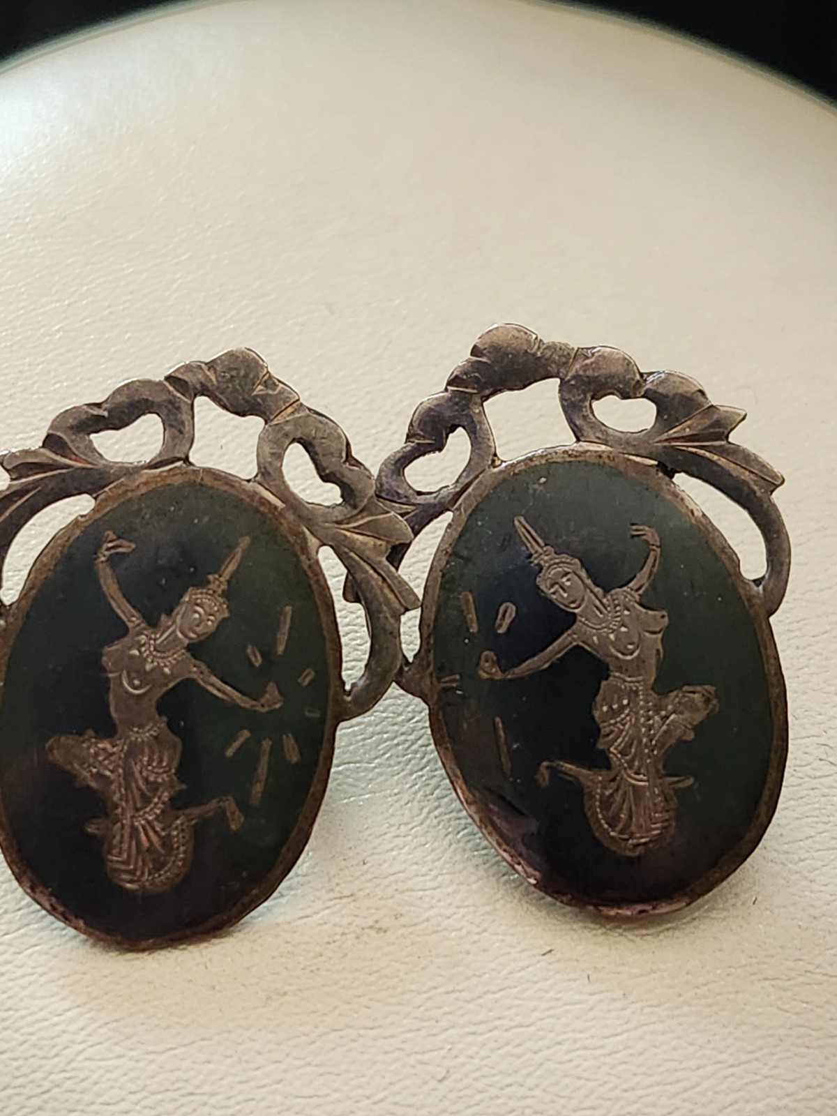 Sterling Silver Siam Niello Dancer Vintage Post Pierced Back Earrings & daily sh