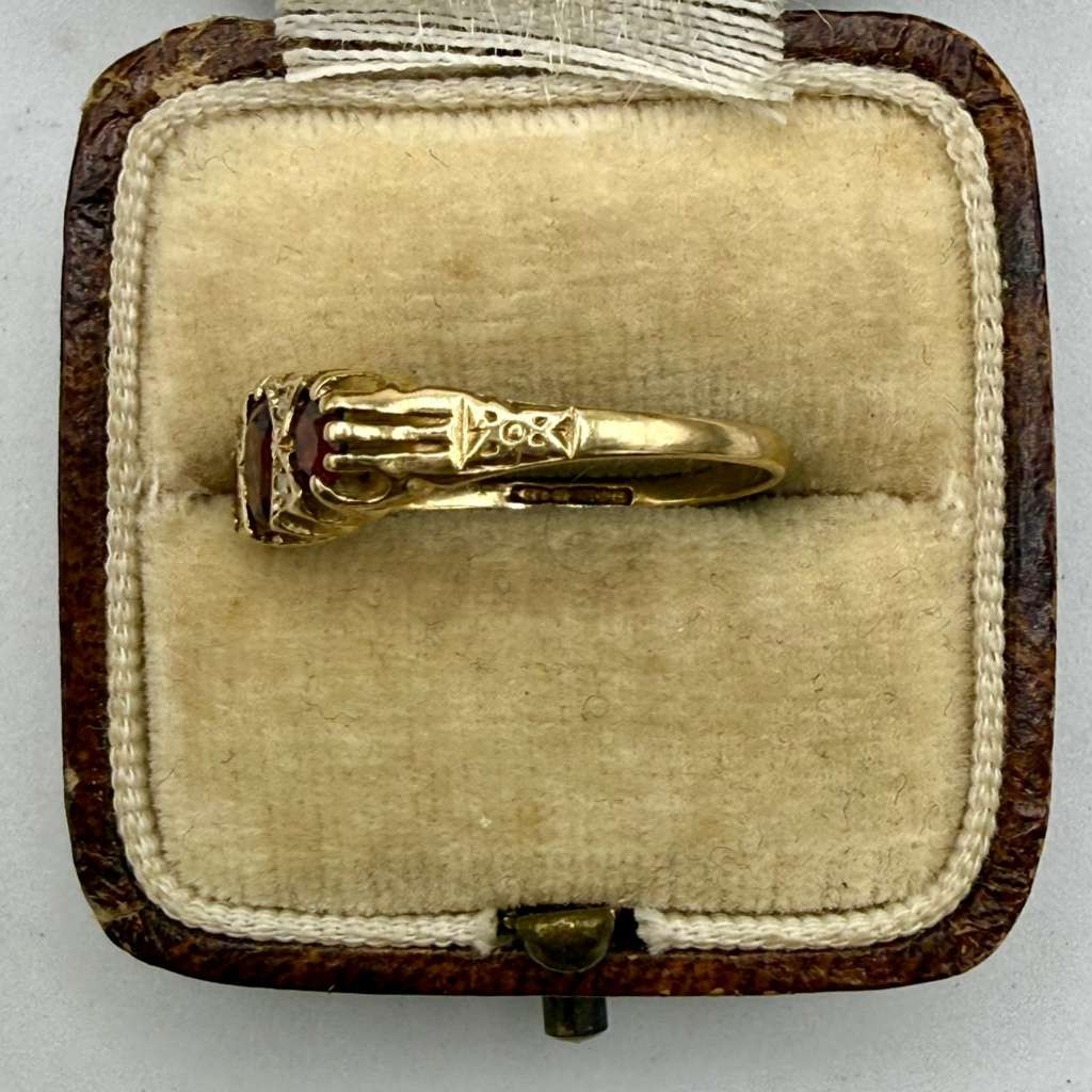 Vintage 9k Solid Yellow Gold Garnet Diamond Pierced Setting Ring, Size 7.25