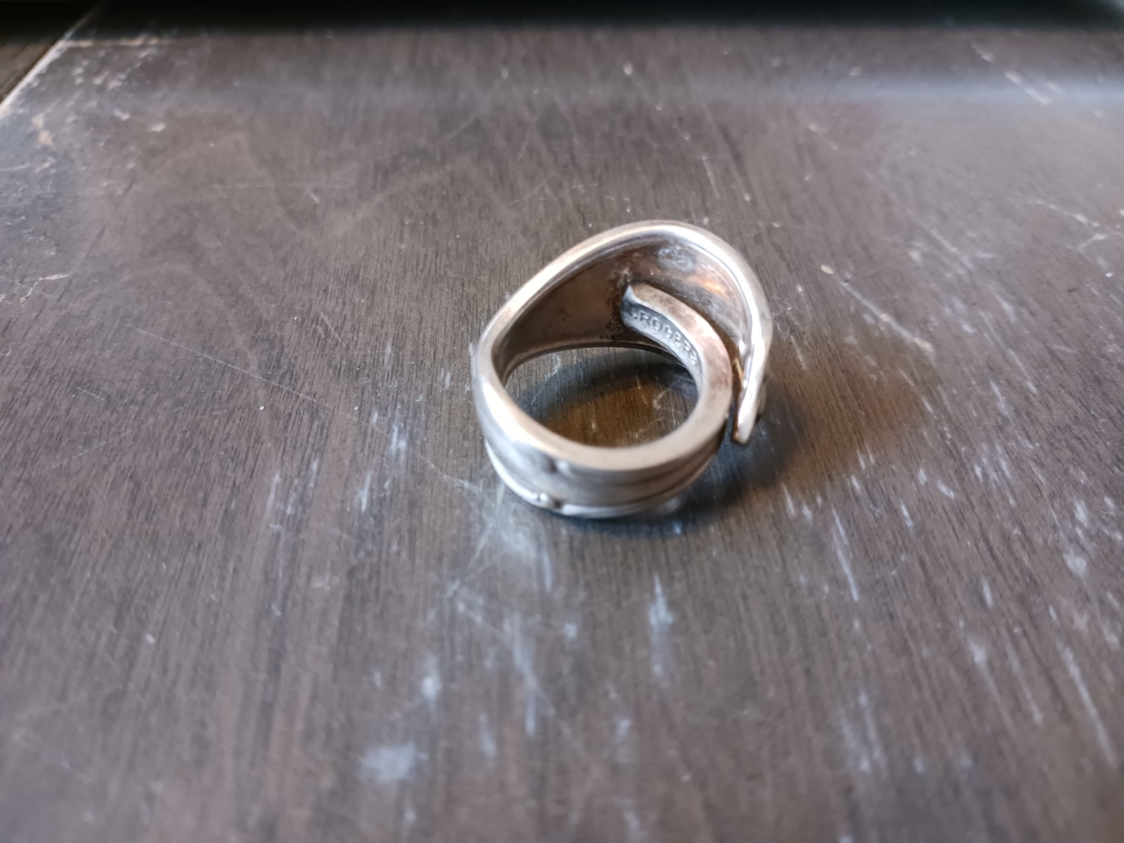 Spoon Ring With N-E-S-W in Pouch By Dawn McGarry JC Penney Size 6