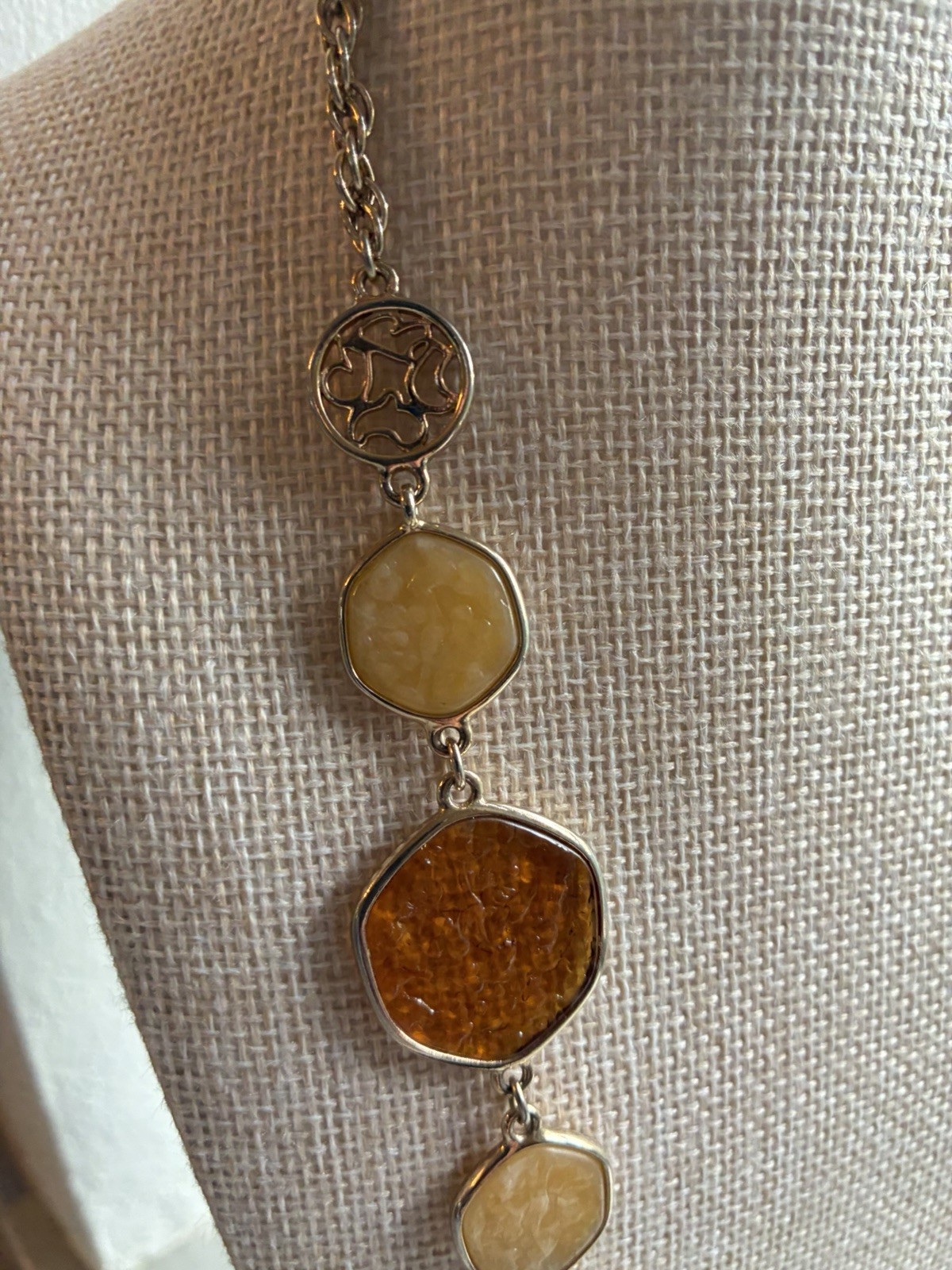 Sarah Coventry Taste of Honey Necklace Gold Tone Chain Amber Discs Signed 37 in