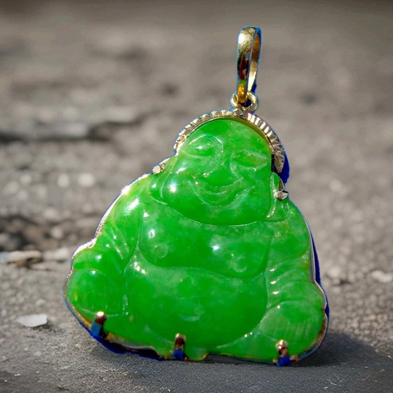 EARTH MINED Green JADE Laughing Budai Pu Tai Vintage Pendant 18K GOLD Good Luck