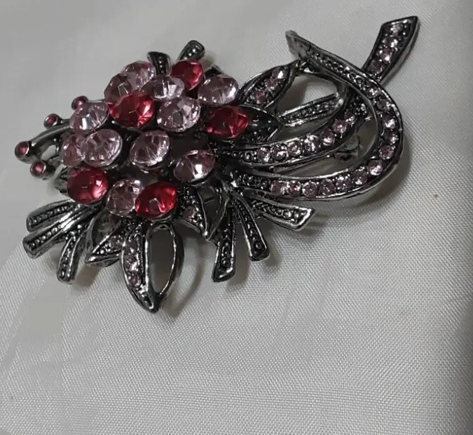 Brooch Pendent Silver Tone Gunmetal Pink Lite Dark Rhinestone Big Flower Bouquet