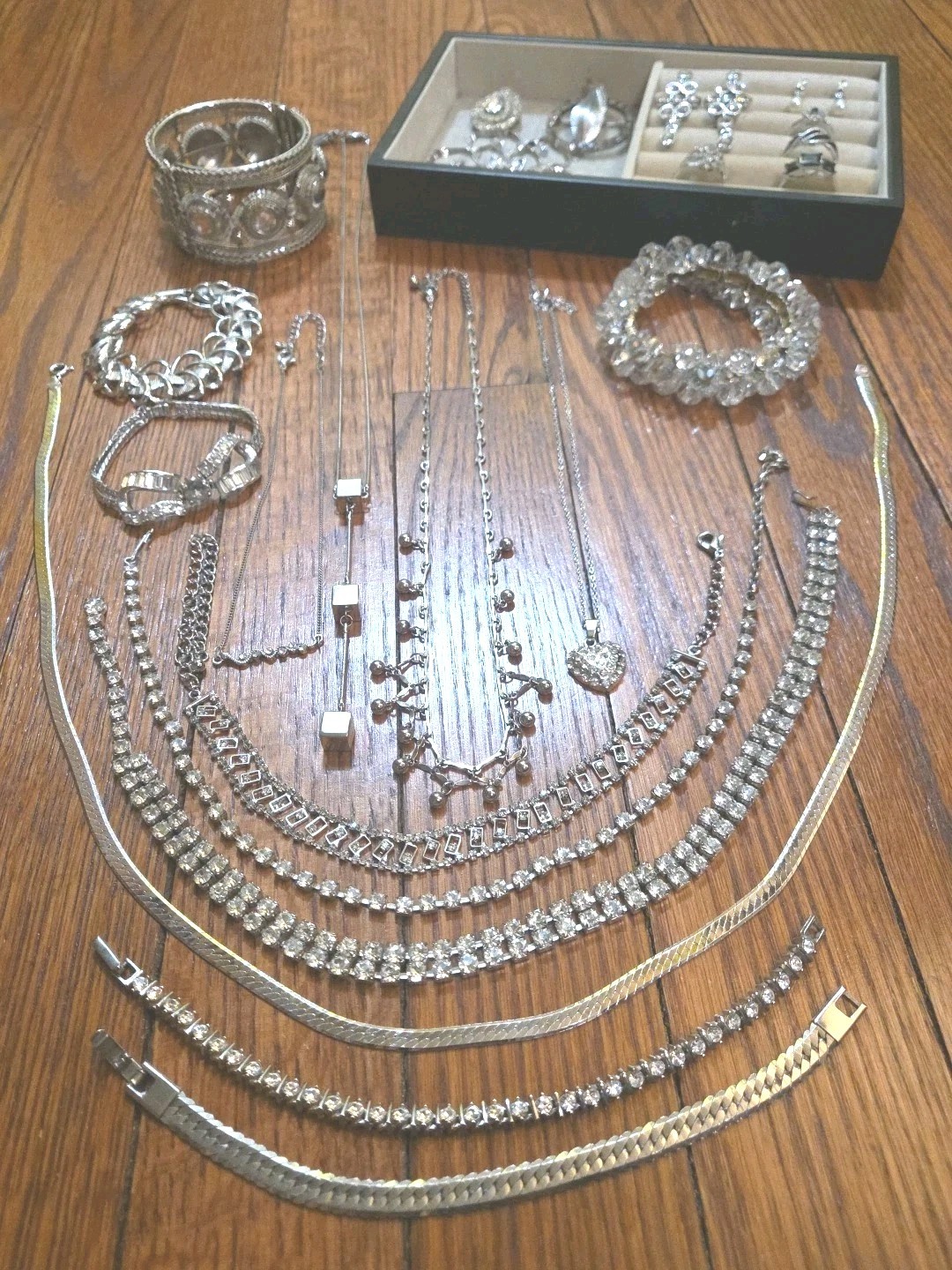 Vintage Estate Jewelry, Brooch, & Earrings Lot Rhinestones