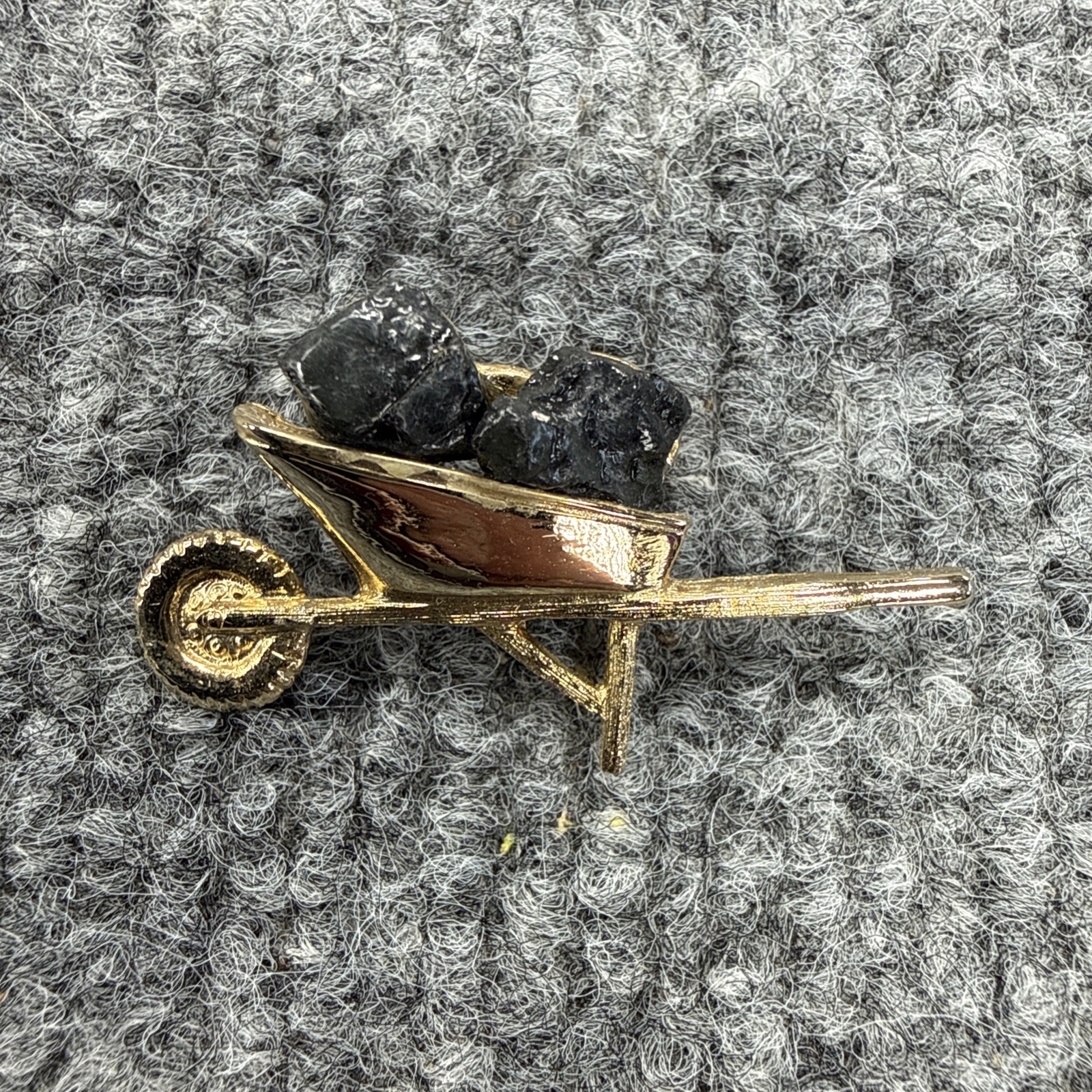 Vintage Tiny Coal in Wheelbarrow Brooch Pin Novelty Jewelry
