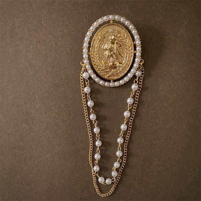 Exquistie Women Vintage Pearl Brooches Pins Enamel Elegant Corsage Temperament