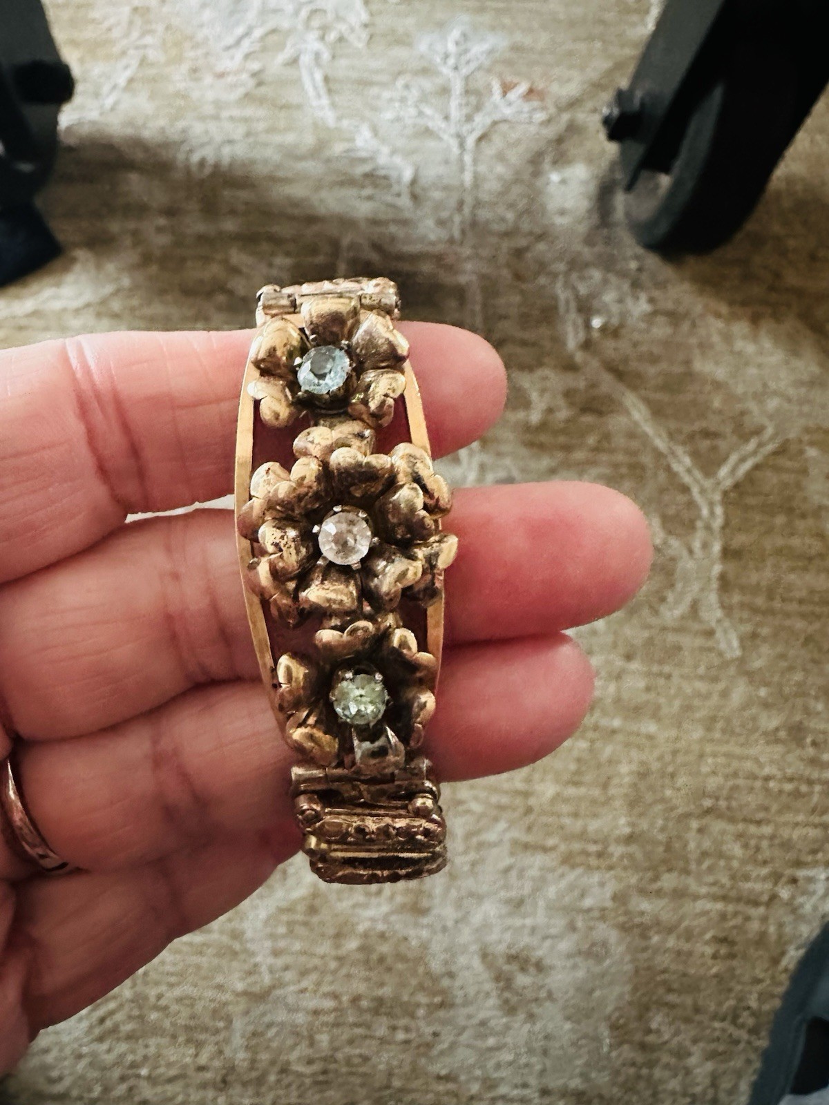 Vintage Lustern 1/20 12K GF on Sterling Expandable Flower Sweetheart Bracelet