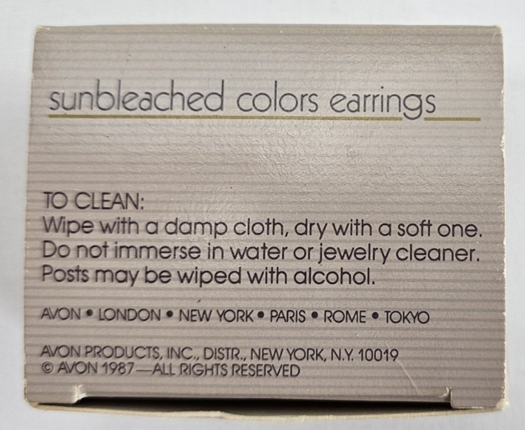 Avon ‘Sunbleached Colors’ Pierced Earrings and Choker Set – Lavender/Blue/Tan