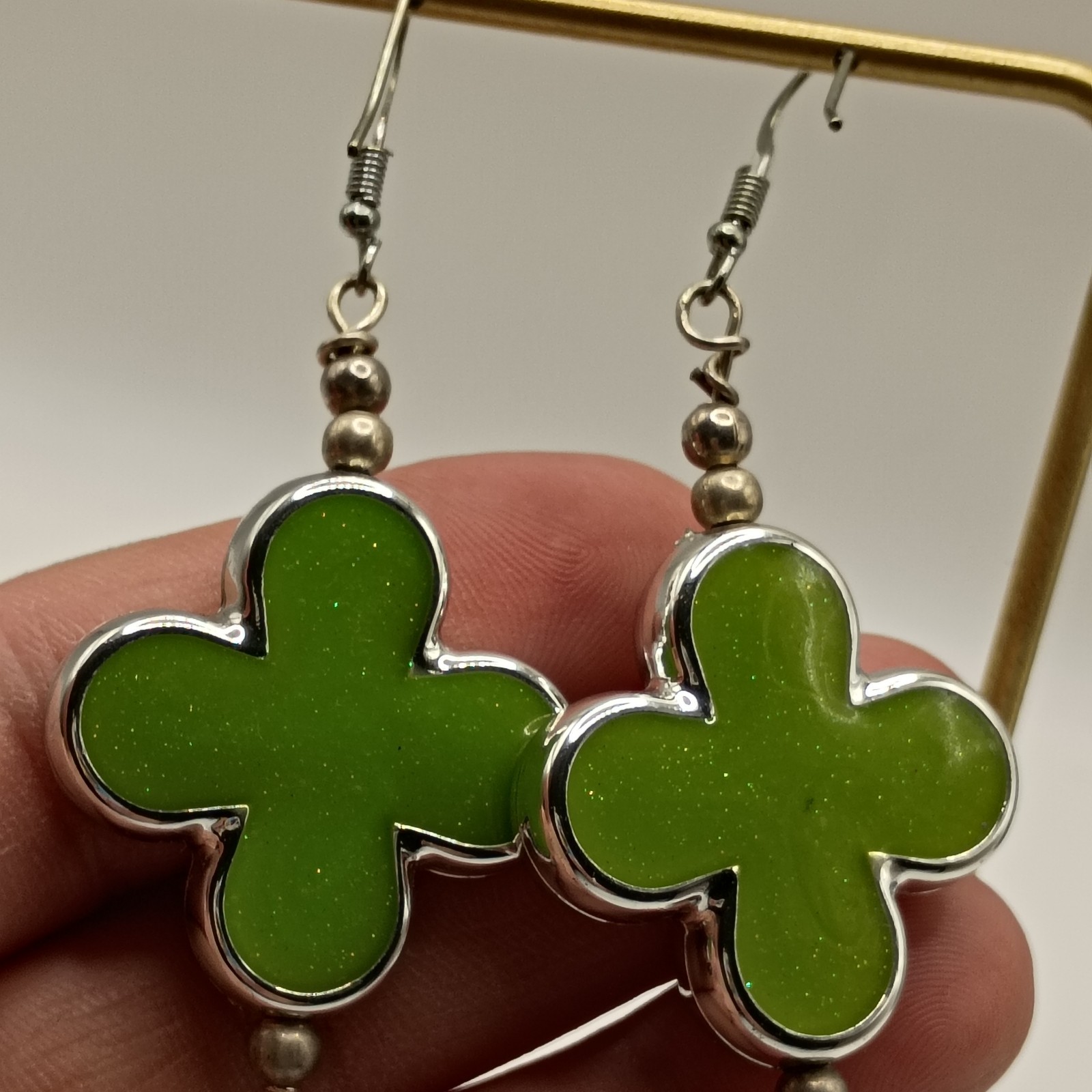 Vintage Retro Pop Art Lime Green Enamel Glitter Clover Dangle Earrings Silver
