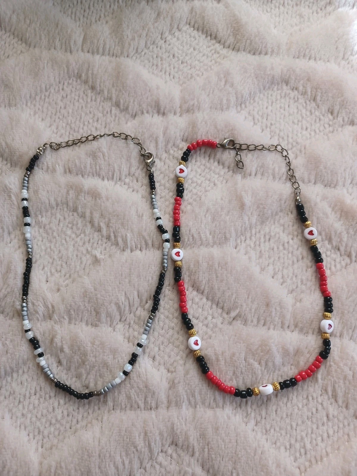 2 Vintage 90’s Y2K Early 2000’s Beaded Choker Necklaces Multicolor Seed Bead