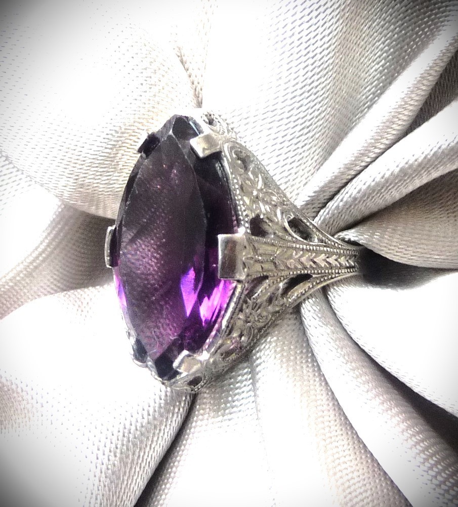 AMAZING ANTIQUE OSTBY BARTON TITANIC ORNAMENTAL STERLING AMETHYST GEMSTONE RING!