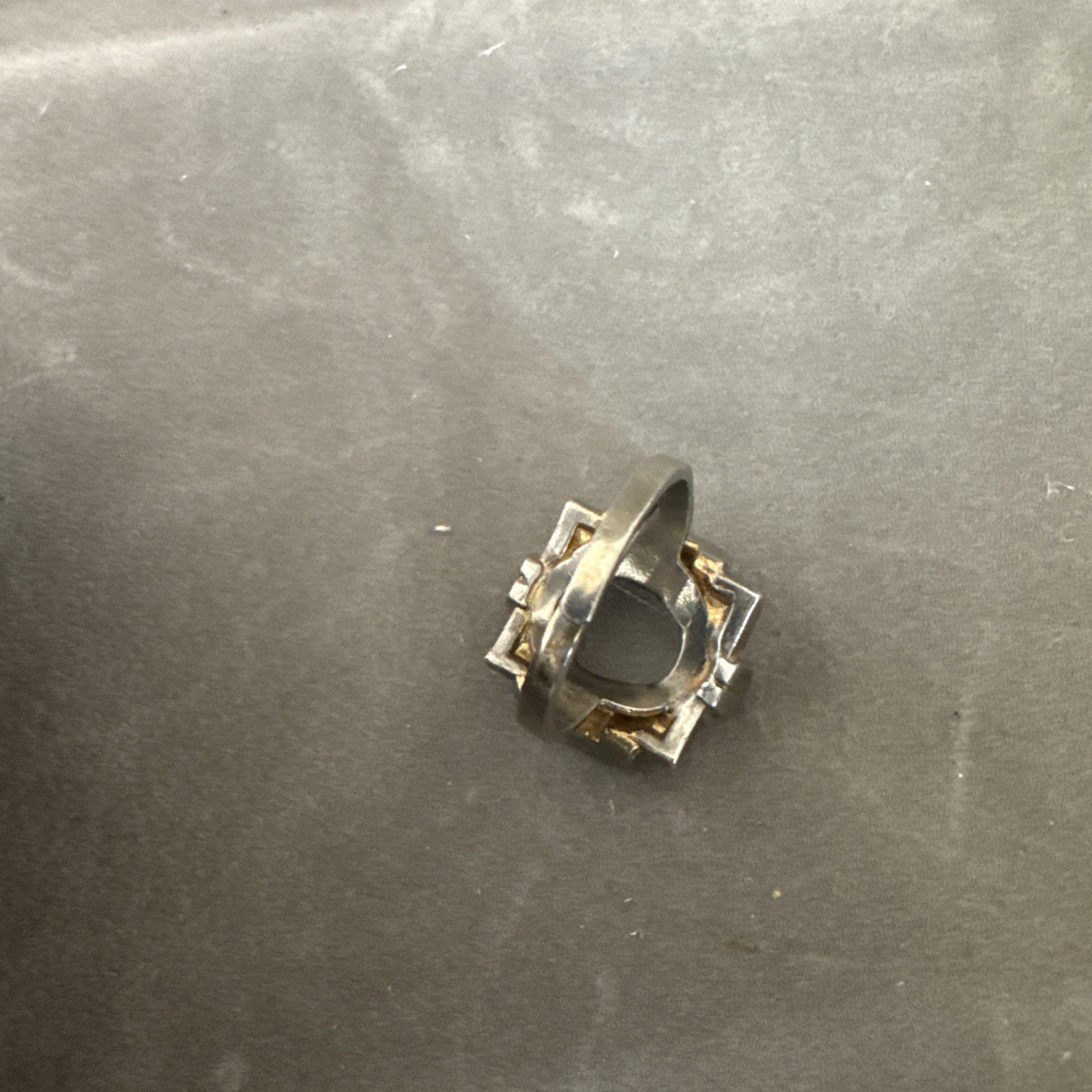Mid Century Gemstone Set Mystery Ring Unknown Metal Flexible Sizing Silver Color