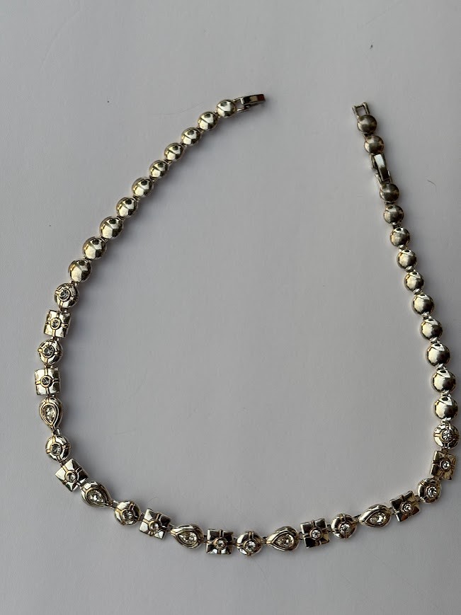 Vintage MONET Signed Two-Tone Silver/Gold Rhinestone Necklace 17″
