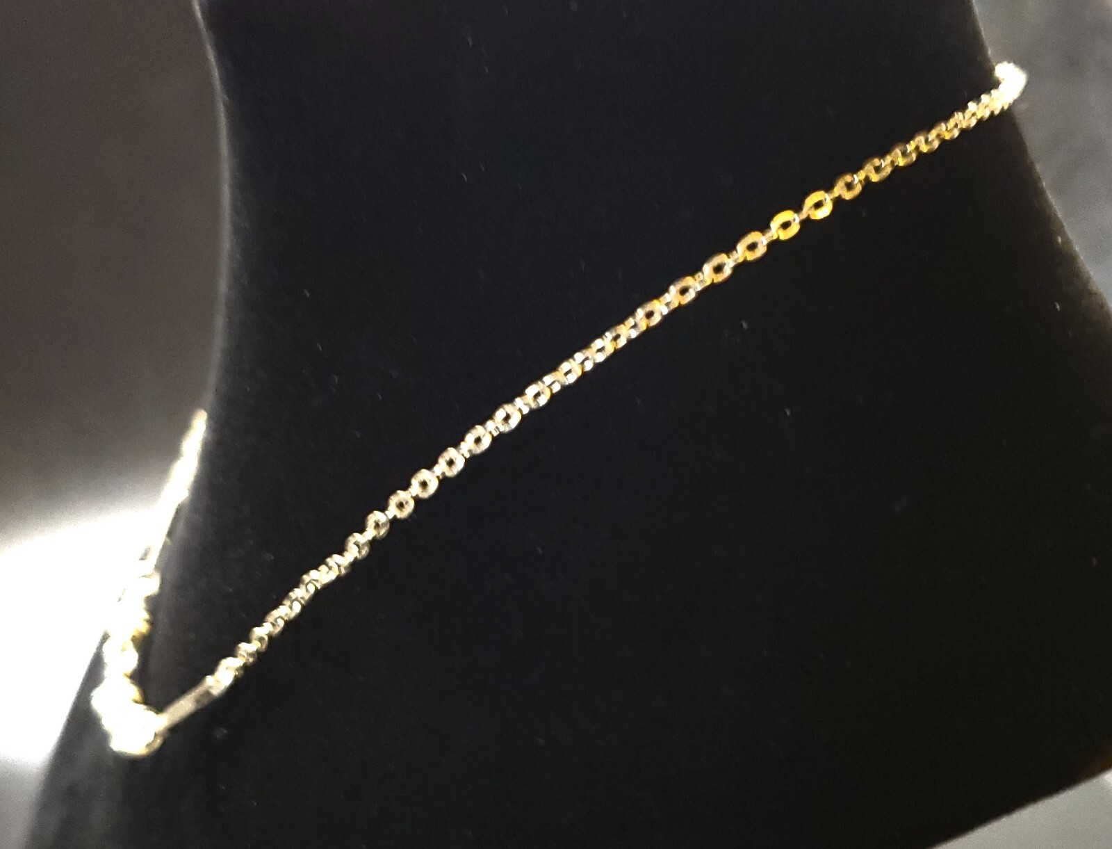 Choker Length Vintage Avon Dainty Wire Wrapped Pearl Necklace. Gold-Tone 14″