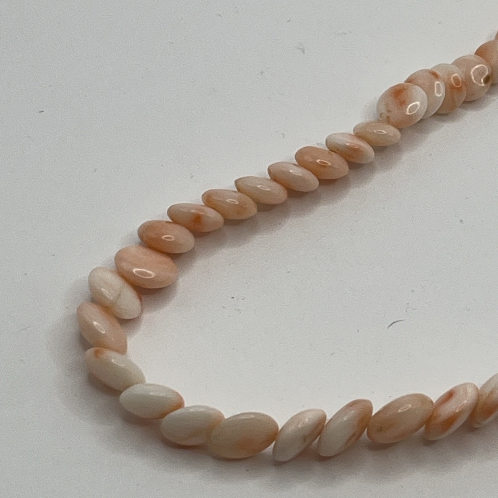 Vtg Queen Conch Shell Disk Bead Graduating Necklace Ornate Box Clasp 28” Pink