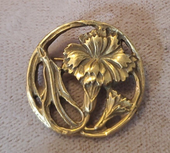 ALVA Museum Replica Gold Floral Brooch 2.8cm 1 1/8″ In Around