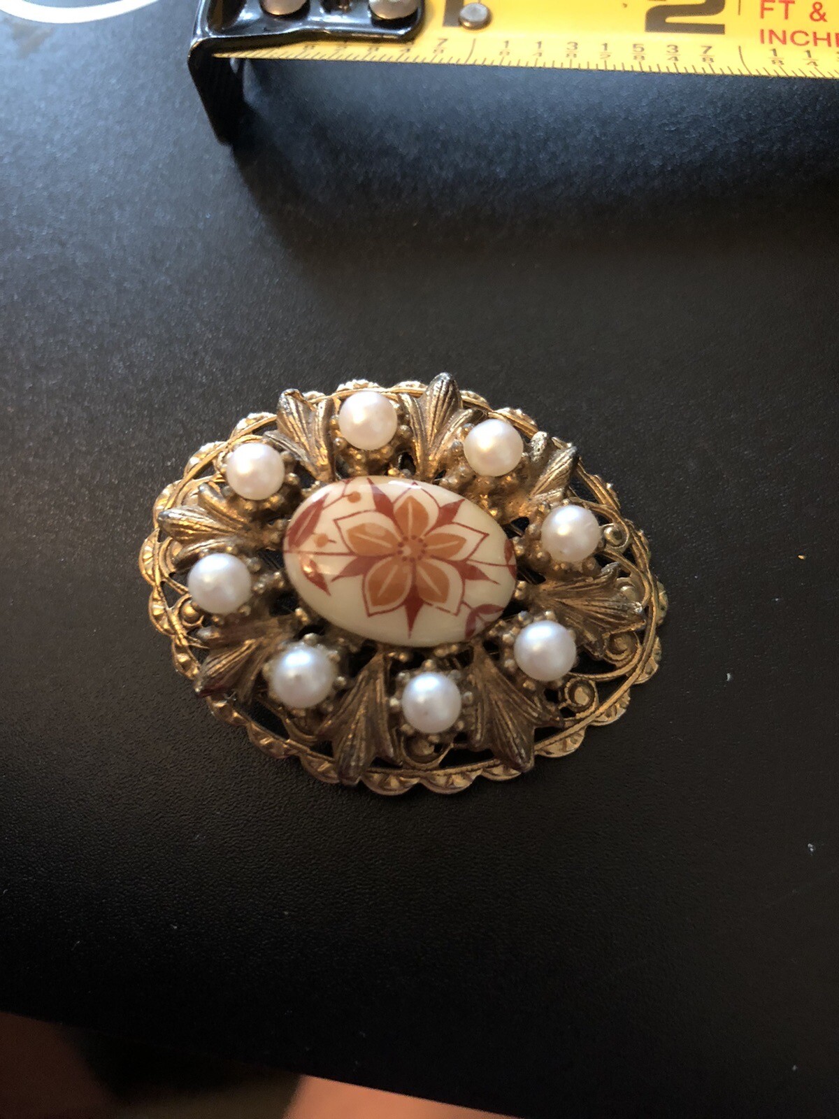 Statement Vtg Faux Pearl gold tone pin brooch- Outfit Enhancer-