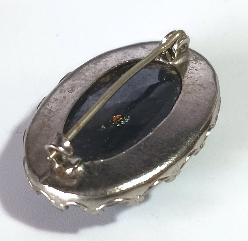 Vtg (Antique?) Silver-tone Brooch w/ Dark Blue & Multicolor Foiled Art Glass