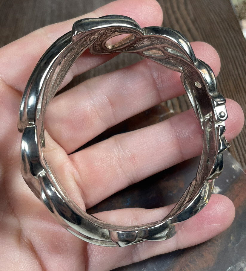 Clamper Bangle Bracelet Silver Tone Open Swirl hinged 7” VTG Bold