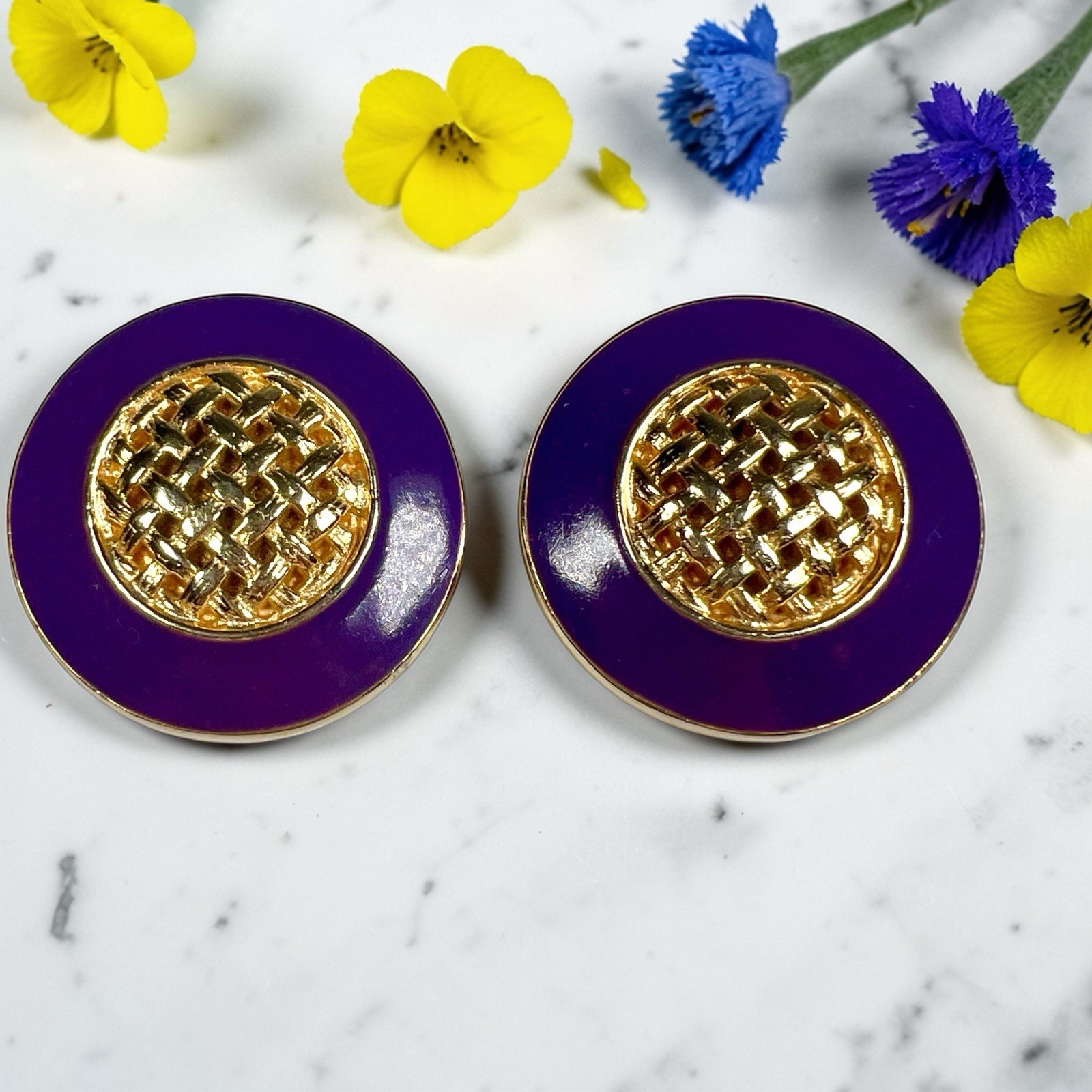 Vintage GAY BOYER signed chunky gold tone Purple enamel clip on earrings
