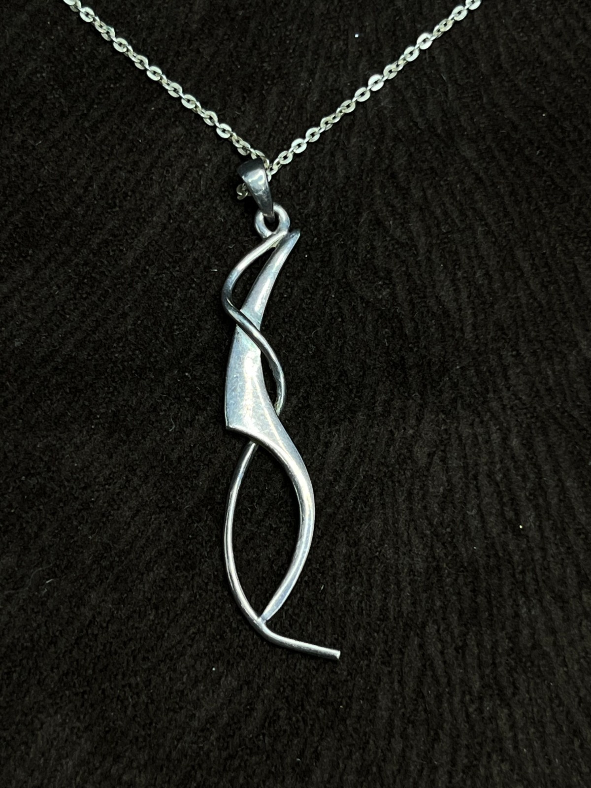 Vintage Sterling Silver Art Nouveau Inspired Pendant Necklace 925