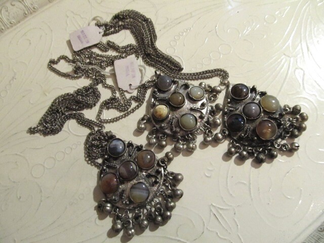Vintage LOT of 3 Tribal Earth Tone Agate Stones Pendant Necklaces New Old Stock!