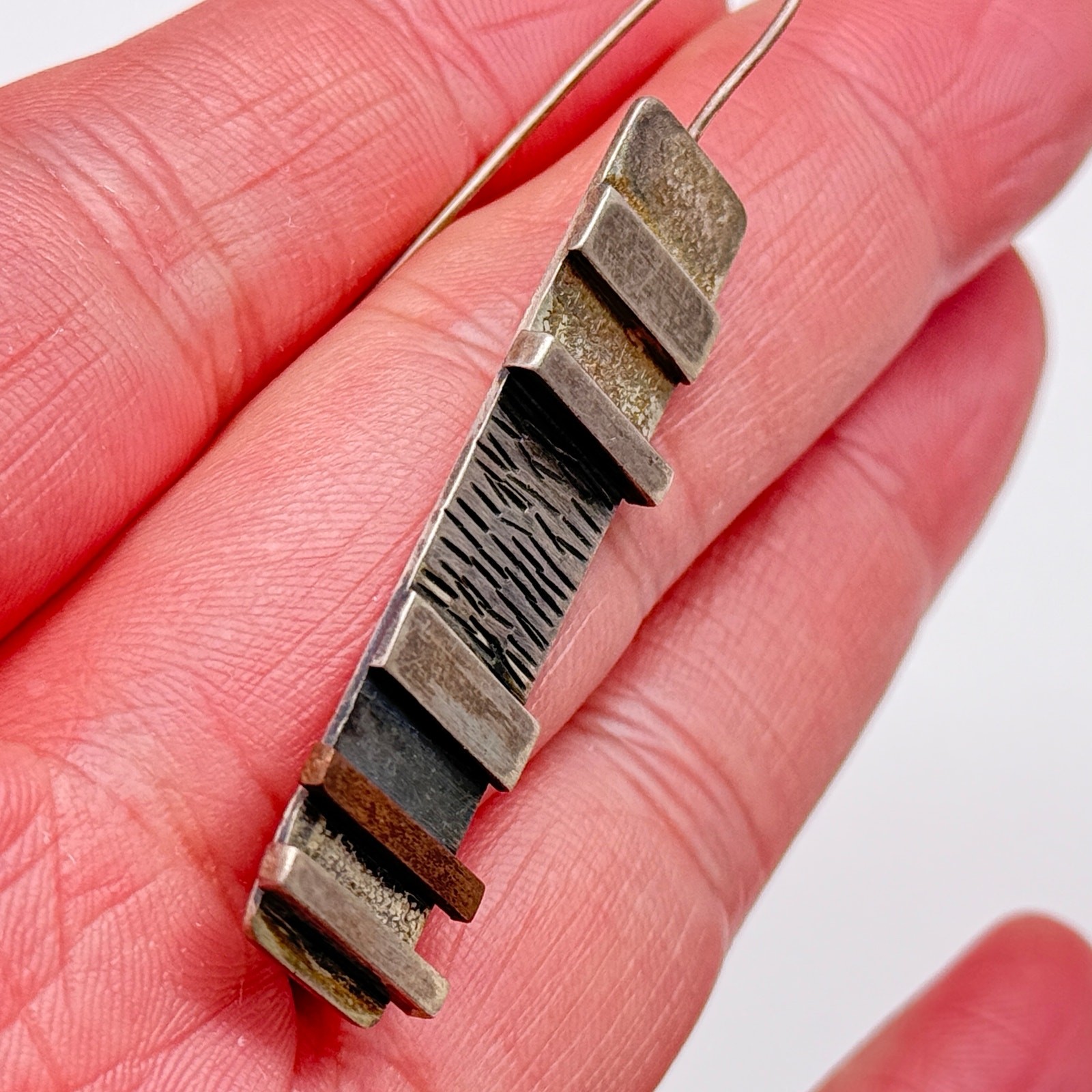 Vintage Modernist Mixed Metal Bar textured Sterling Silver Dangle Earrings