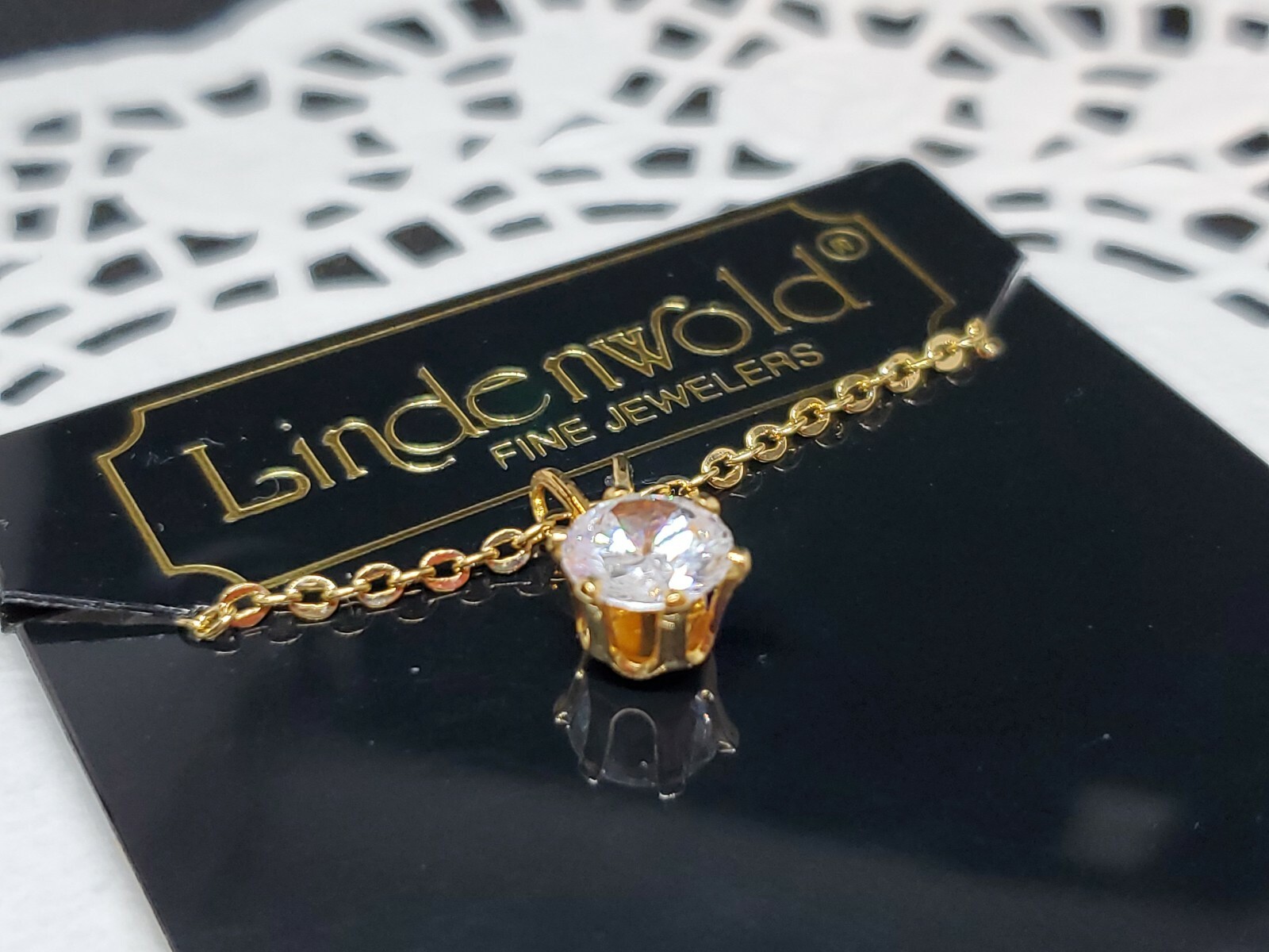 Vintage Lindenworld Fine Jewelers Cubic Zirconia NOS Brand New Necklace 18″