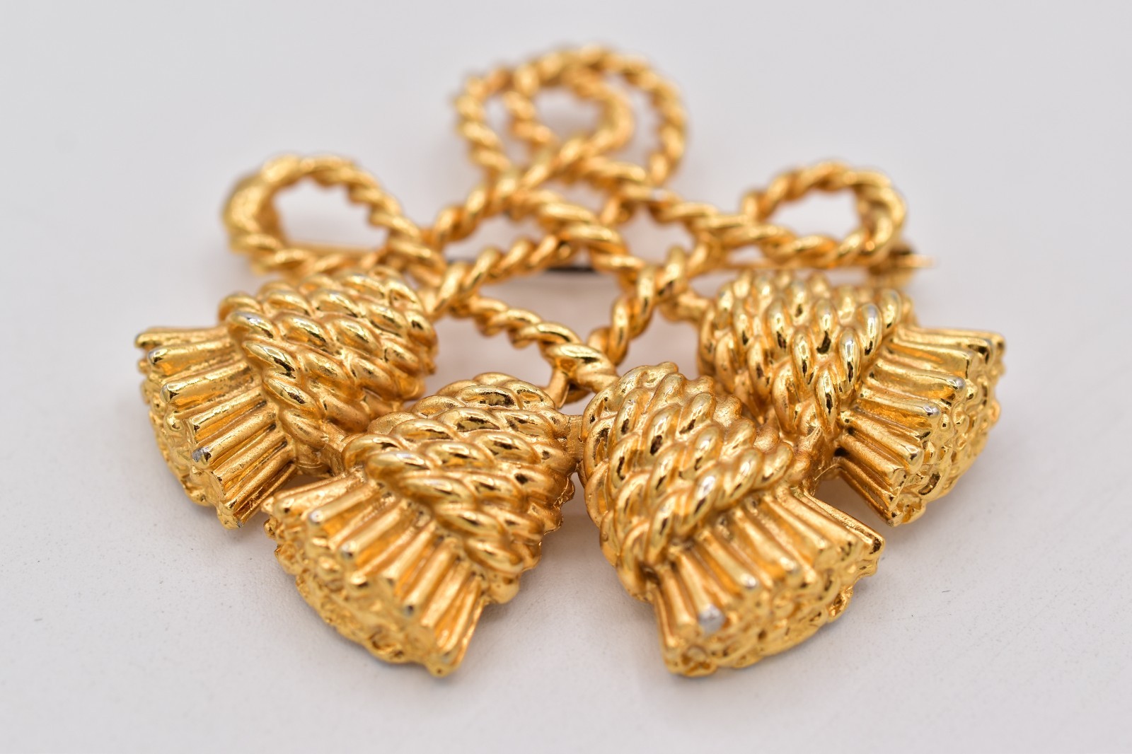 Vintage Gold Knotted Rope Tassel Brooch Pin Celtic Statement Chunky 1980s BinBP