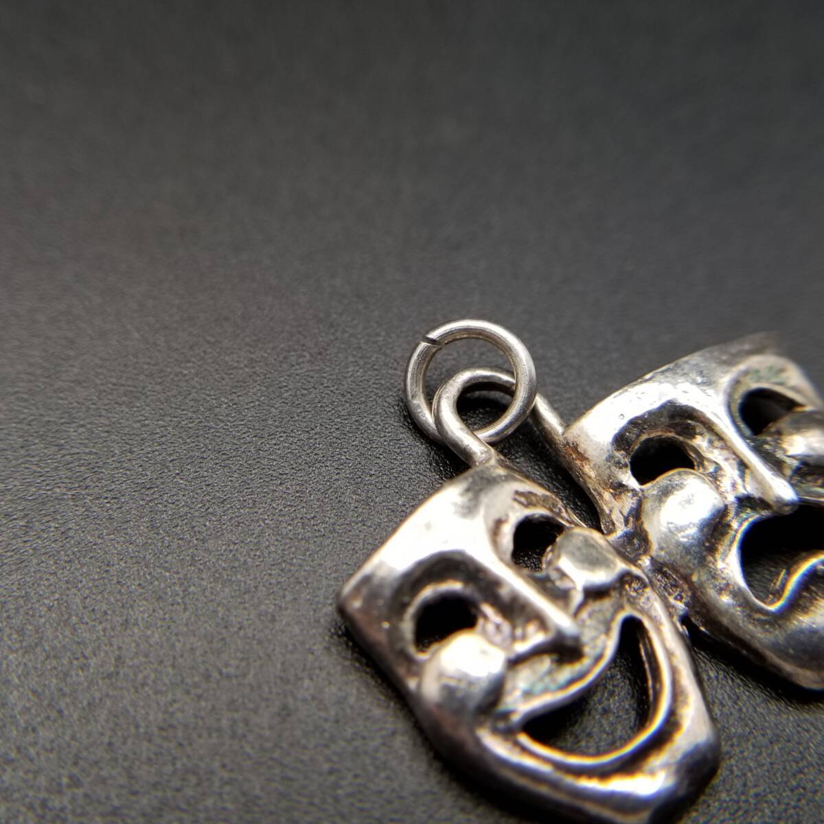 Two Face Smile/Sad Face Vintage Charm Silver Plated Pendant Head Sock and Baskin