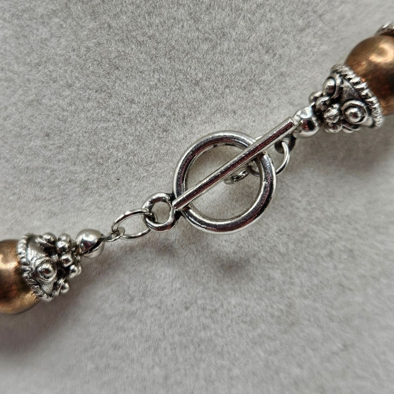 VINTAGE Unique Copper Tone Ball Beaded Strand Toggle Clasp Necklace