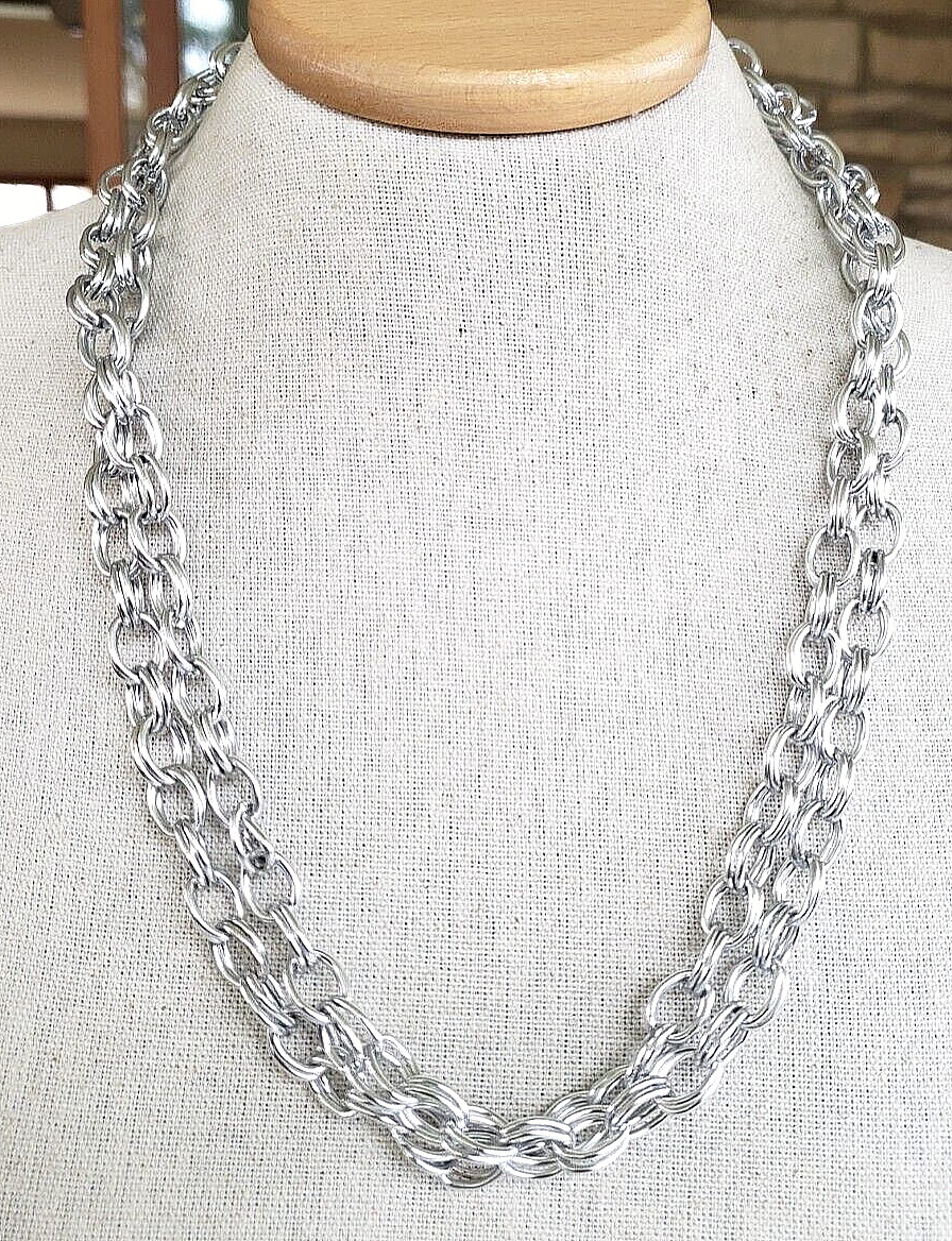 Vintage Silver Tone Aluminum Double Cable Link Chain Necklace 50″ Clasp Less