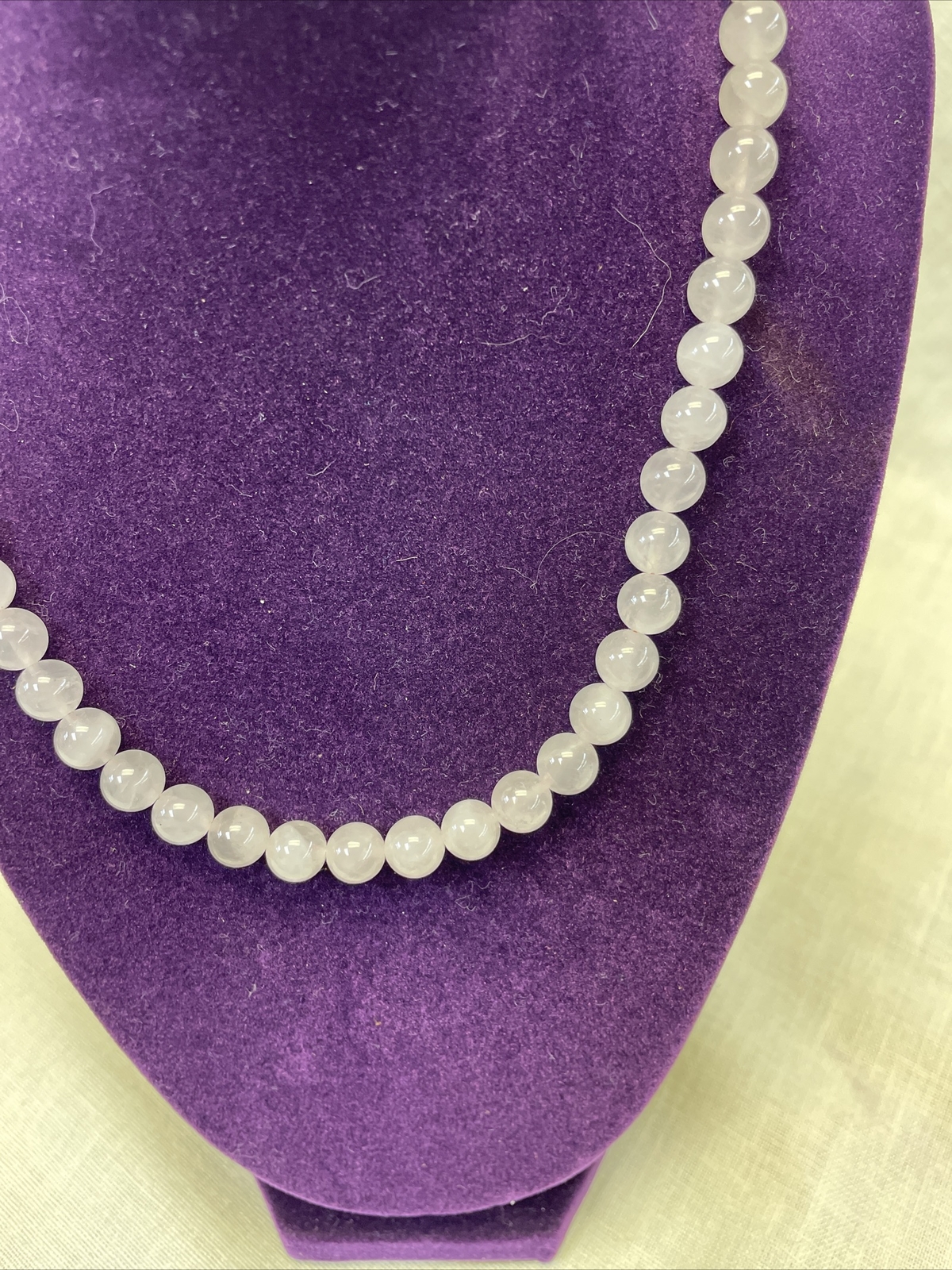 Stunning Vintage Rose Quartz Necklace!!