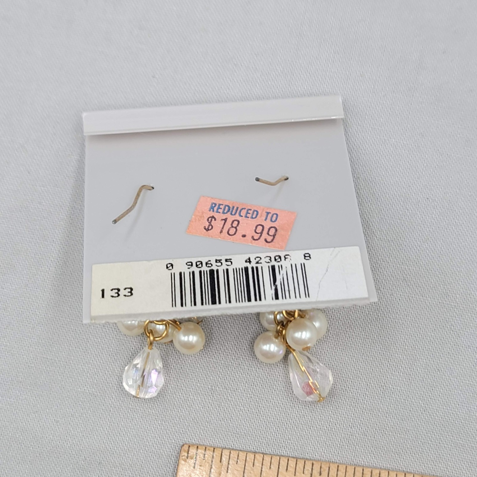 Vintage Marvella Pink Rhinestone White Bead Pierced Earrings Dangle 1.25″