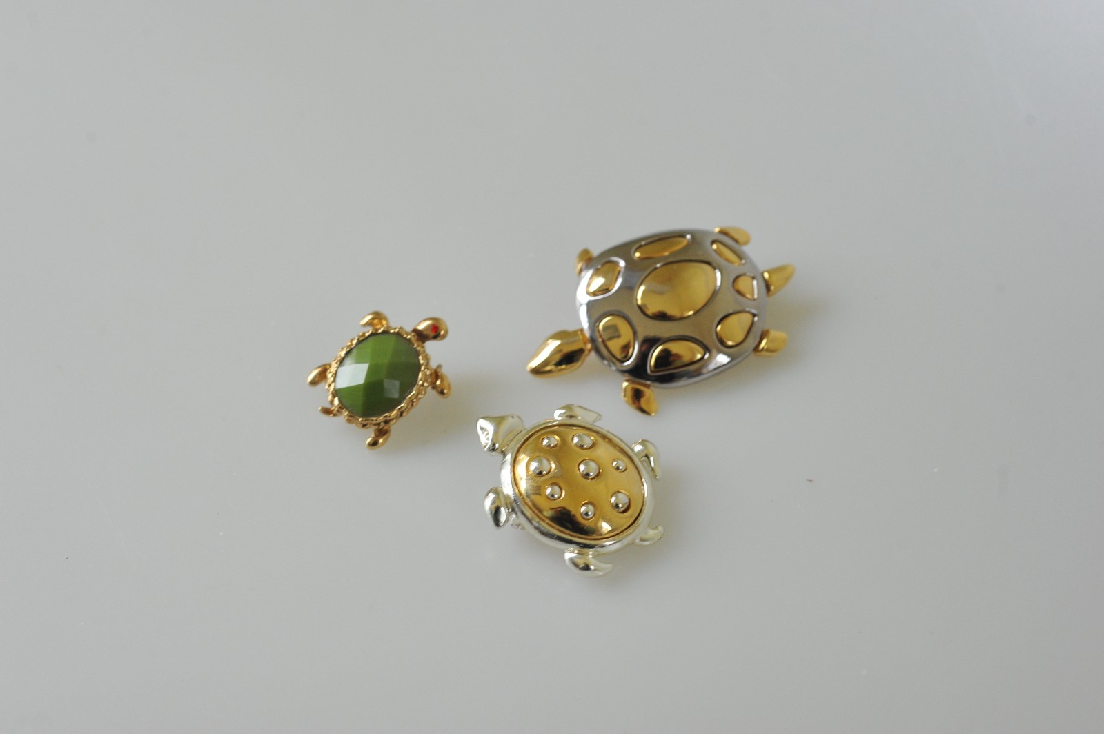 Brooch Lot vtg to now Turtle Turtles gold silver tone rhinestone MH21