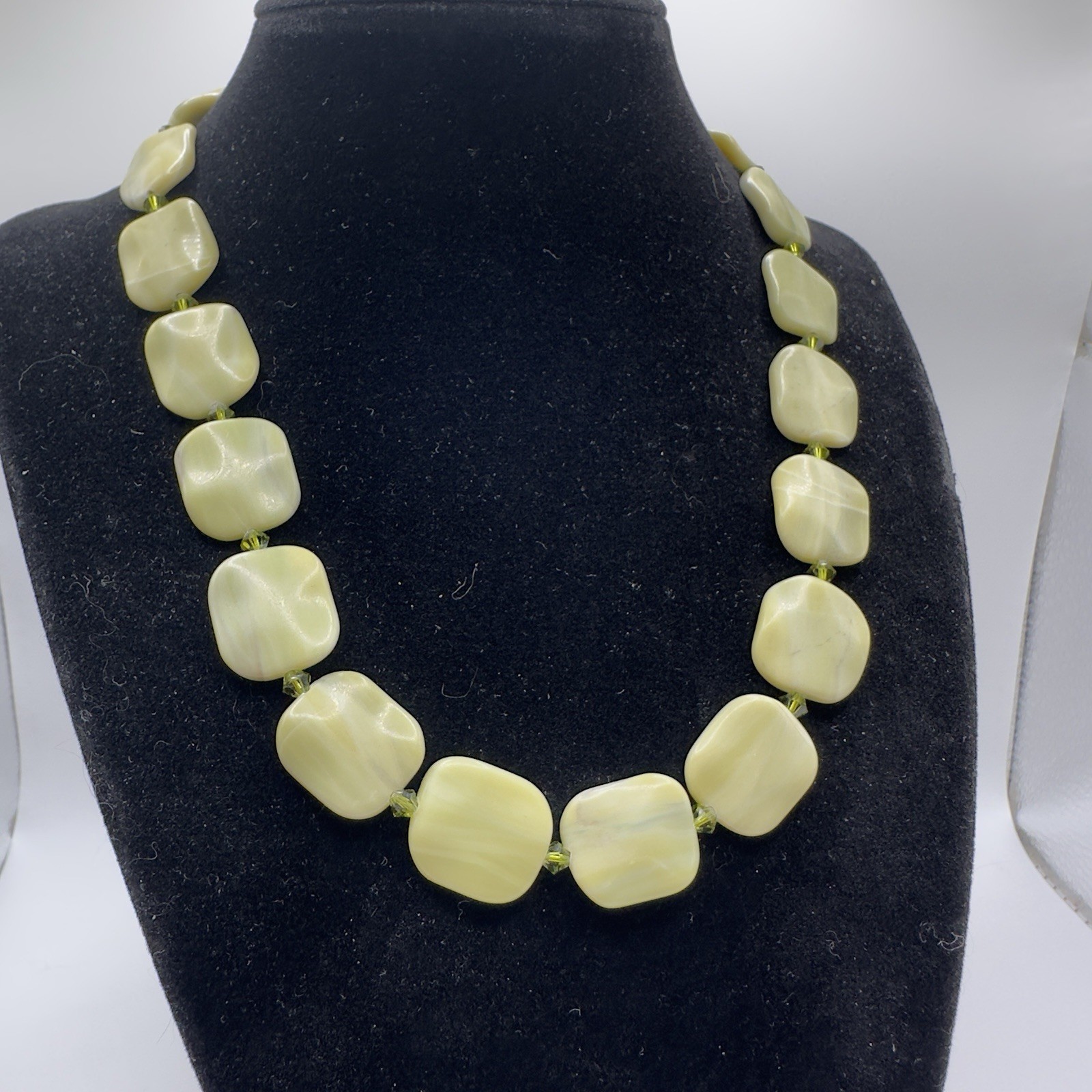 Vintage Artisan Jasper Necklace Choker Modern Boho Earthy Modern Butter Green