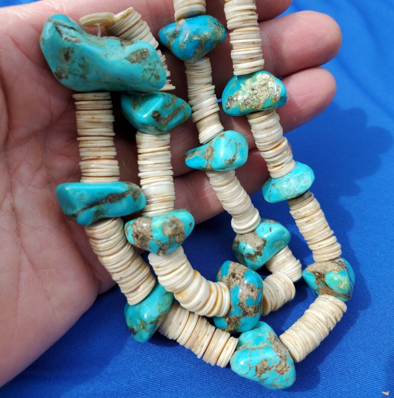 NATIVE VINTAGE SANTO DOMINGO TURQUOISE WHITE SHELL STERLING SILVER NECKLACE 28″