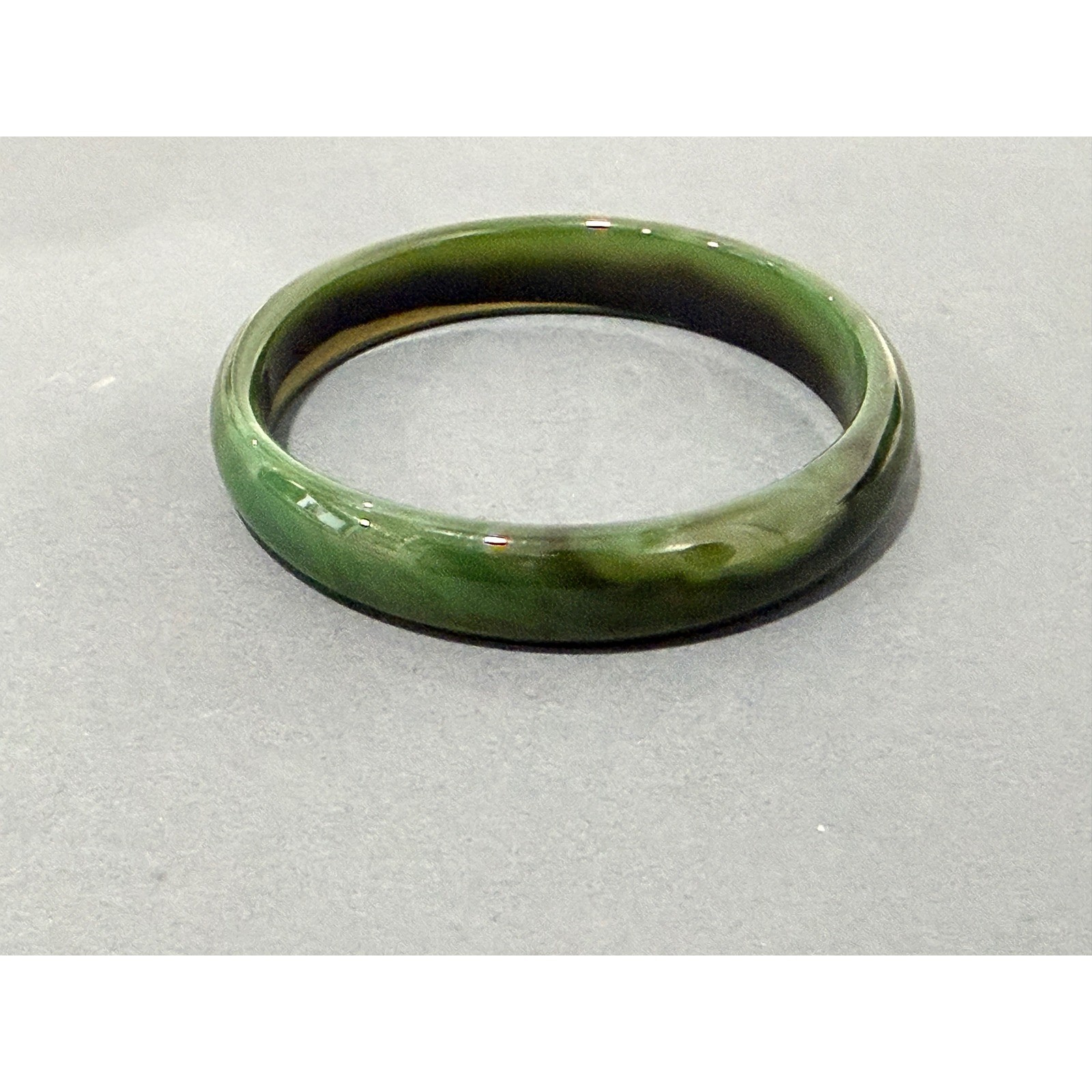 Green Stone Bangle Bracelet Size 6.75 Dark Green Black Streaks