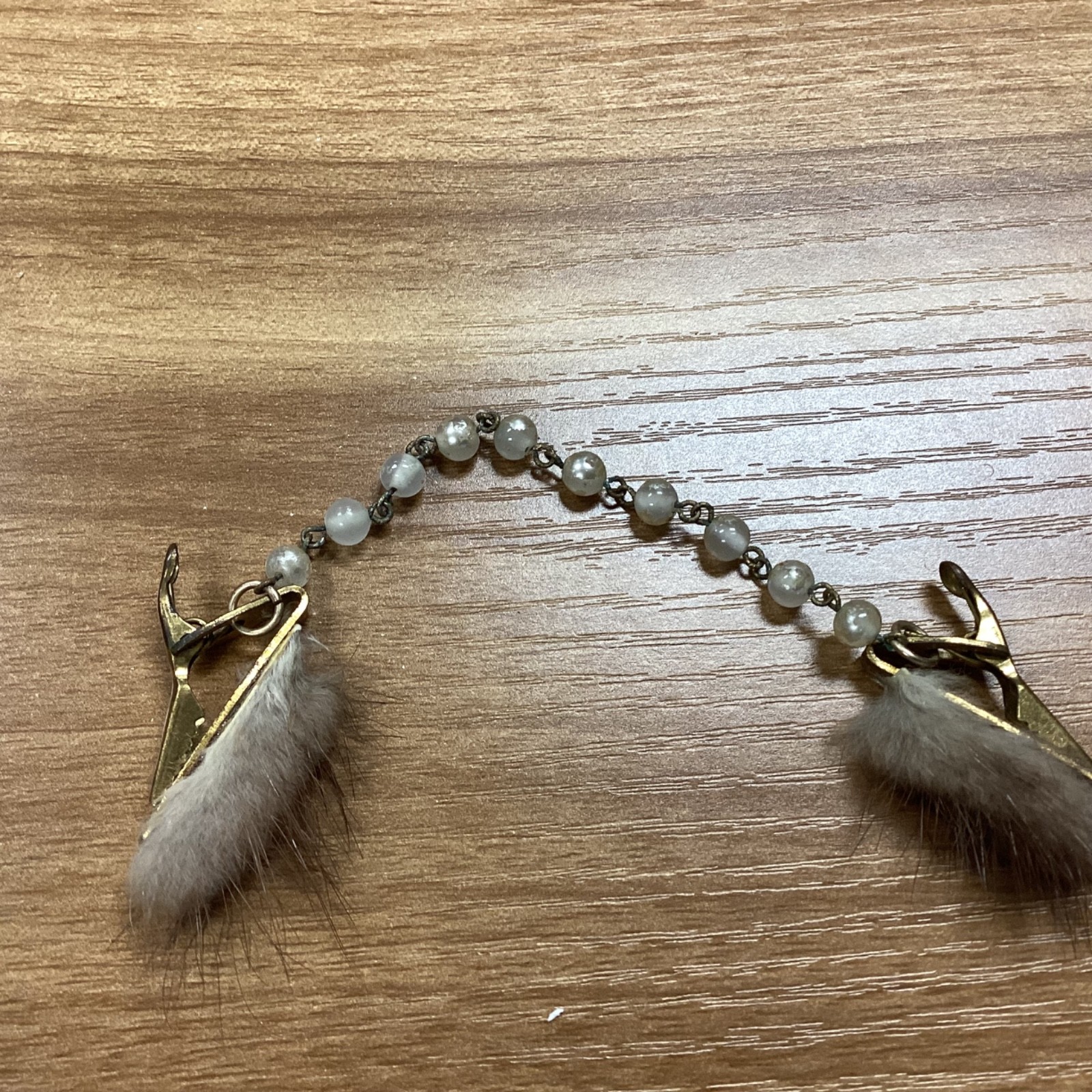 Mid-Century Mink Fur Sweater / Scarf Clips With Faux Pearl Connector, Vintage