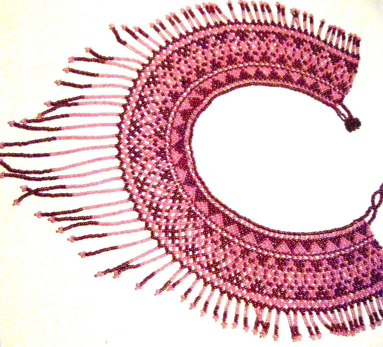 Vintage 80s fashion beautiful collar or necklace hand seed beads hand beaded