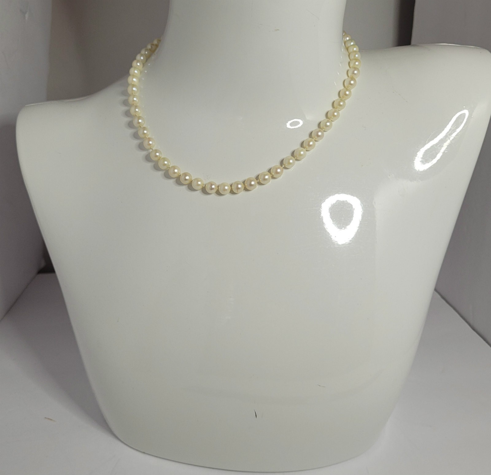 6mm White Pearl Strand Necklace w/ 14K Clasp vintage 16 1/2 inch