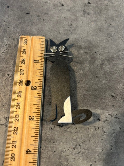 Vtg Black Cat Wood Pin Brooch with Metal whiskers and eyes