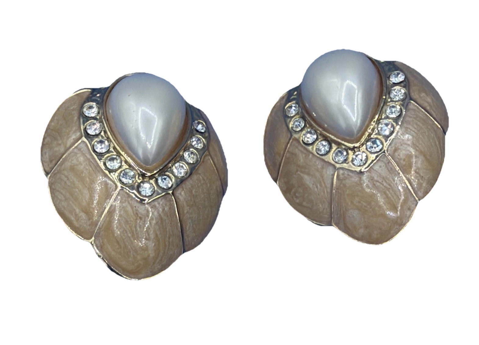 Vintage Necklace & Clip-On Earrings Set – 3‑Strand Faux Pearls Rhinestone Center