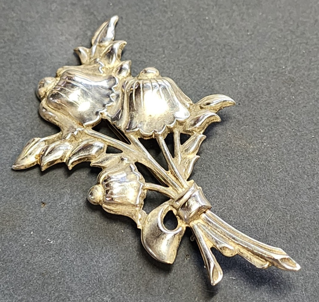 Vintage Signed Truart Floral Bouquet 3″ Sterling Silver
